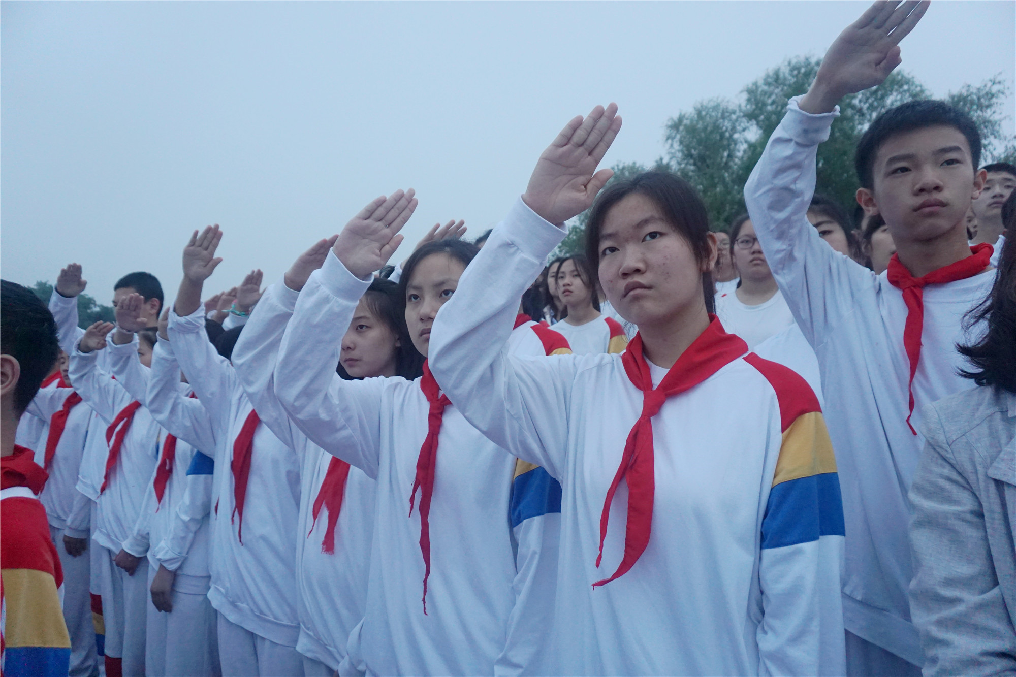 二十五中師生參加天安門廣場(chǎng)升旗儀式紀(jì)實(shí)